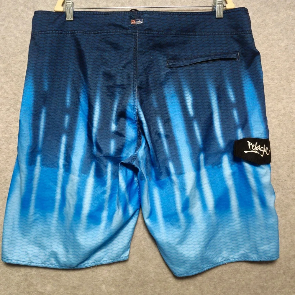 Pelagic Performance Blue Tie Dye Gradient‎ Board Shorts Swim Trunks Mens Size 38